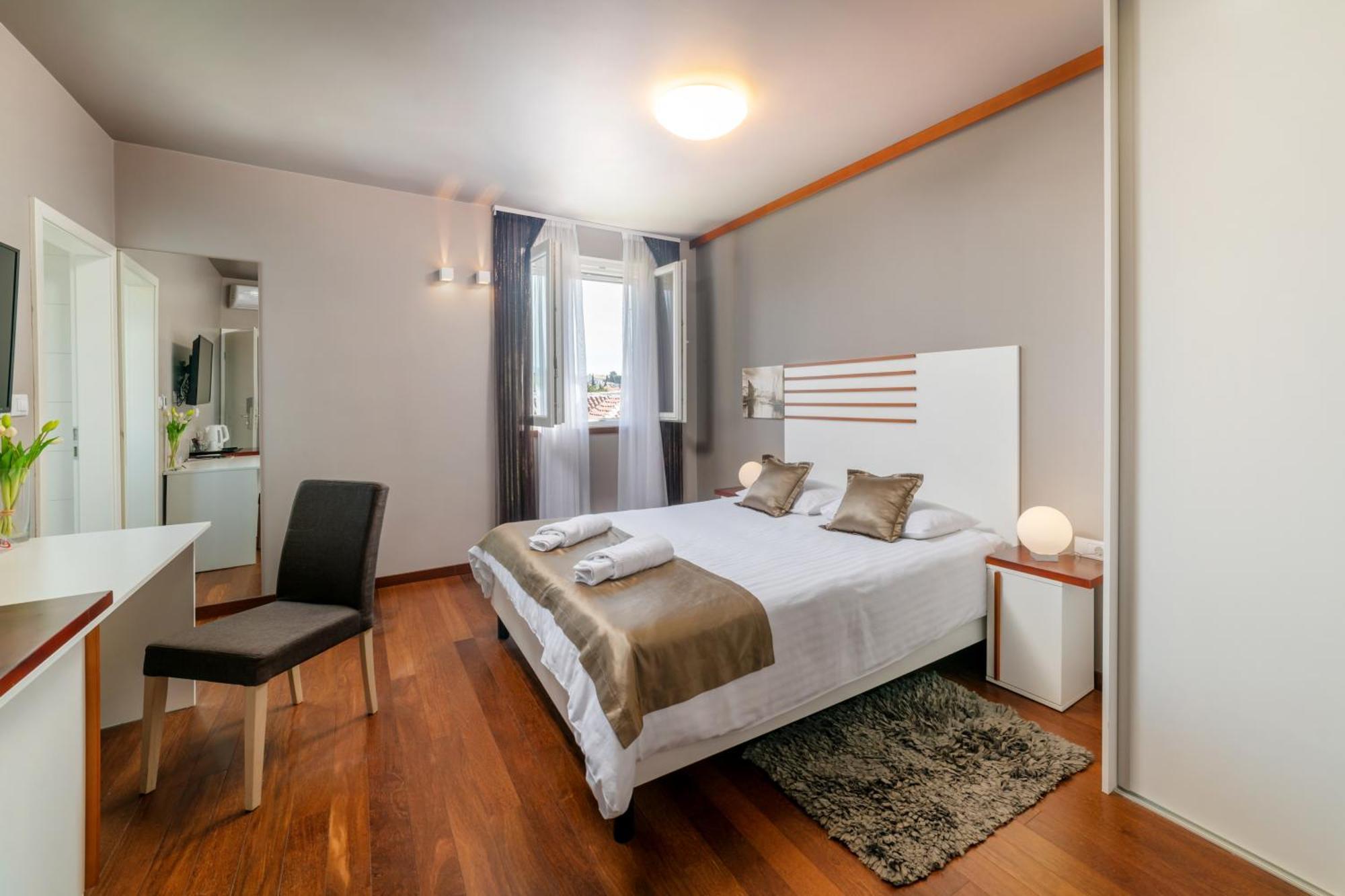 Luxury Rooms Kiara Split Exterior photo