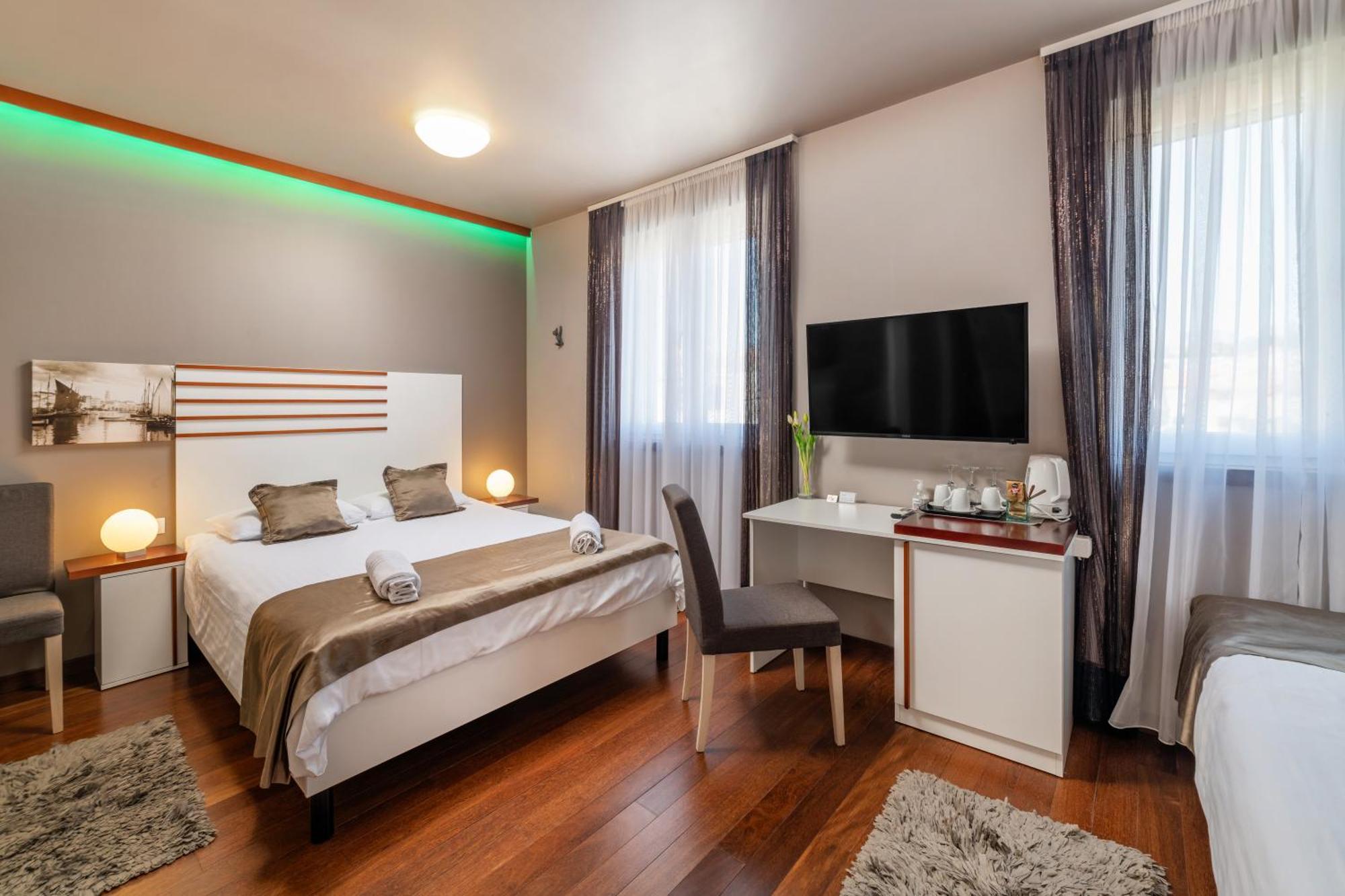 Luxury Rooms Kiara Split Exterior photo