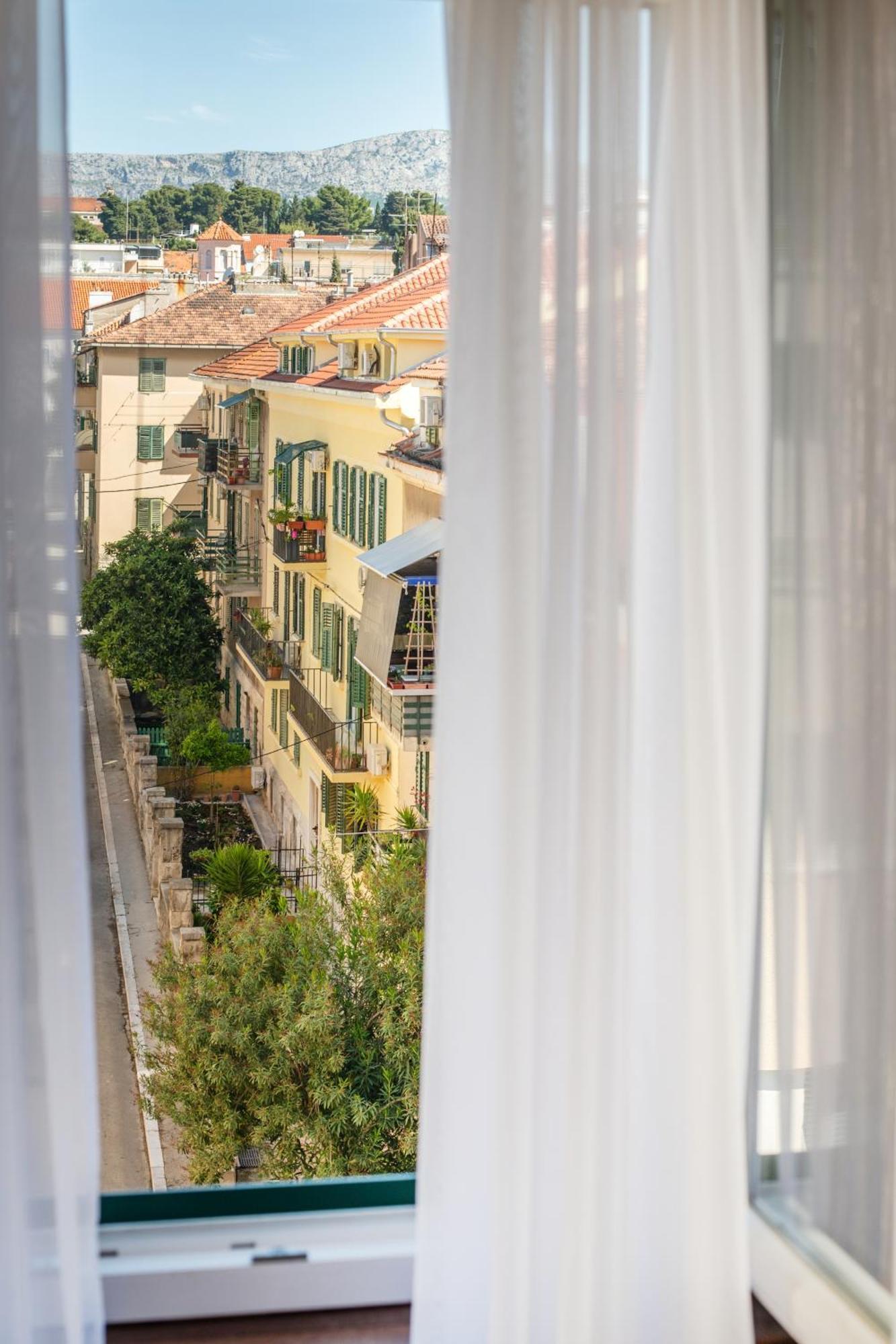 Luxury Rooms Kiara Split Exterior photo